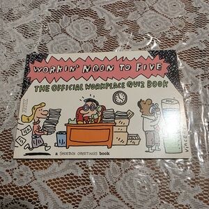 Workin' Noon To Five Workplace Quiz Book - Multicolor